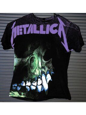 Metallica Graphic T-Shirt Mens Medium Skull Design Black & Purple